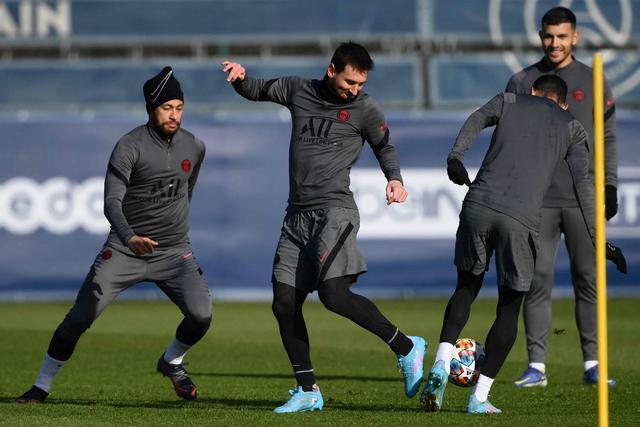 内马尔告知队友今夏去迈阿密 与梅西和苏神重聚