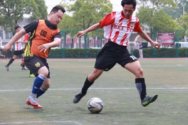 39岁詹姆斯场均30+5+9当选周最佳 史上第二老